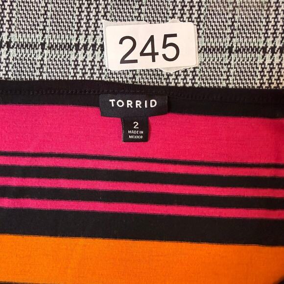 Torrid Women's Dress Multicolor Striped Sleeveless Size 2 - Picture 5 of 6
